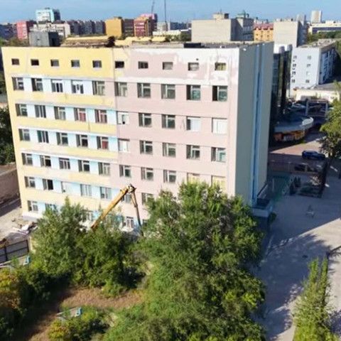 Активная фаза ремонта Дома профсоюзов в Семее /ВИДЕО