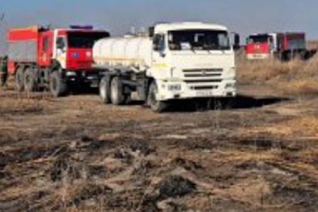 В области Абай полностью ликвидировано возгорание сухой травы и камыша