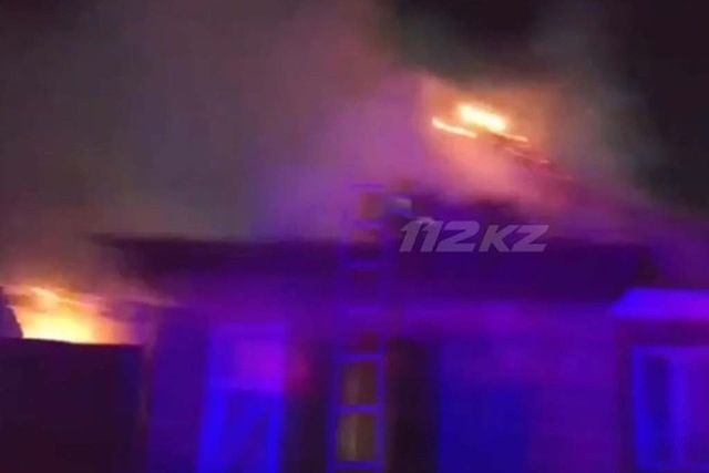 В Семее ликвидирован пожар в частном жилом доме