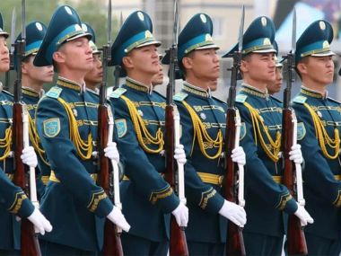 Минобороны предупреждает о переброске войск для подготовки к параду в Астане