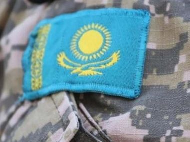 Самовольно покинувшего часть срочника задержали под Усть-Каменогорском