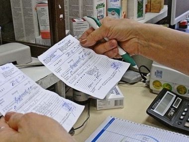 Срок хранения рецептов планируют увеличить, а выписывать их смогут медсестры