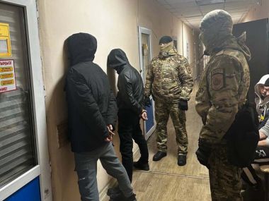 Полицейские ВКО задержали интернет-мошенников: ущерб составил около миллиона тенге