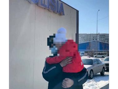 Прохожий спас 5-летнюю девочку, оказавшуюся в опасности на дороге
