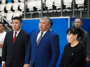Аким Семея встретился с ветеранами спорта и представителями федераций