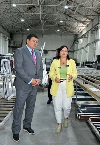 Берик Уали ознакомился с работой предприятий строительной отрасли в Семее