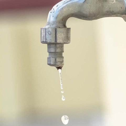 Внимание:  отключение водоснабжения