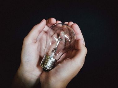 Плановые отключения электроэнергии на 16 октября