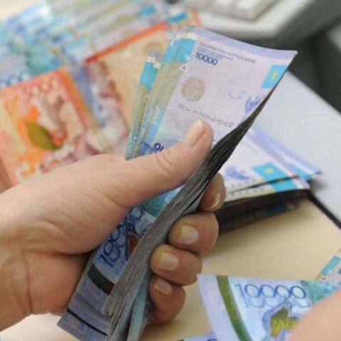 Вопрос повышения минимальной зарплаты выходит на повестку дня