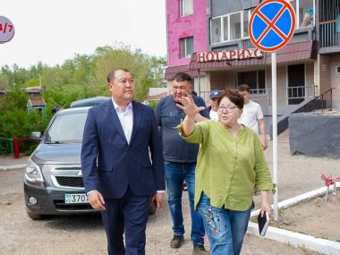 Благоустройство дворов в Семее продолжается