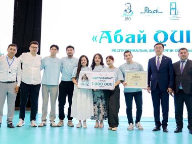 180 команд приняли участие в республиканской интеллектуальной игре «Абай QUIZ» в области Абай