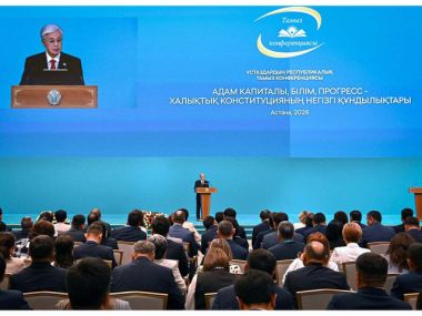 Глава государства выступил на республиканской Августовской конференции