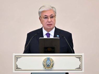 Глава государства выступил на торжественной церемонии вручения государственных наград по случаю Дня Республики