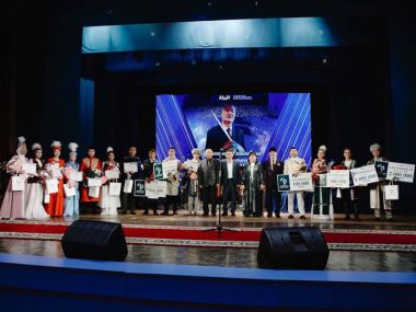В области Абай прошел Гала-концерт республиканского песенного конкурса-фестиваля