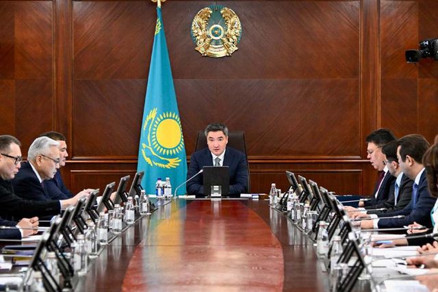 Кабинет министров обсудил исполнение поручений Главы государства