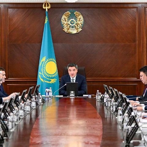 Кабинет министров обсудил исполнение поручений Главы государства