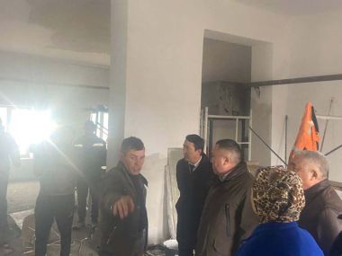 Аким города посетил объекты Караоленского сельского округа
