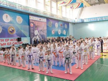 Чемпионат города по каратэ шинкиокушинкай прошел в Семее