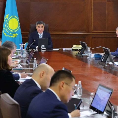 Бектенов назвал ситуацию с дорогами саботажем и раздал поручения после слов Токаева