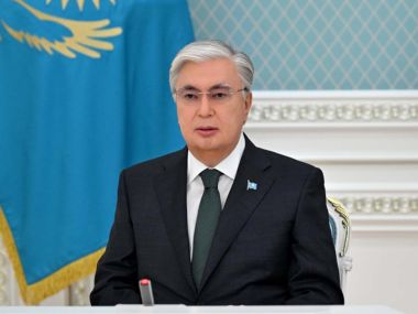 Токаев выступил с обращением к казахстанцам