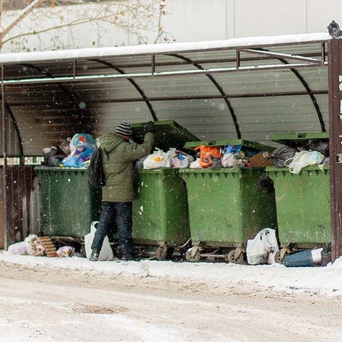 В Семее новорожденного выбросили в мусорный бак. Вынесен приговор