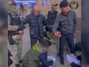 В ВКО полиция задержала подозреваемого в вымогательстве