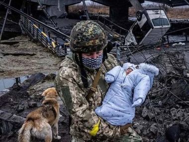 Около трети опрошенных казахстанцев оправдывают вторжение России в Украину
